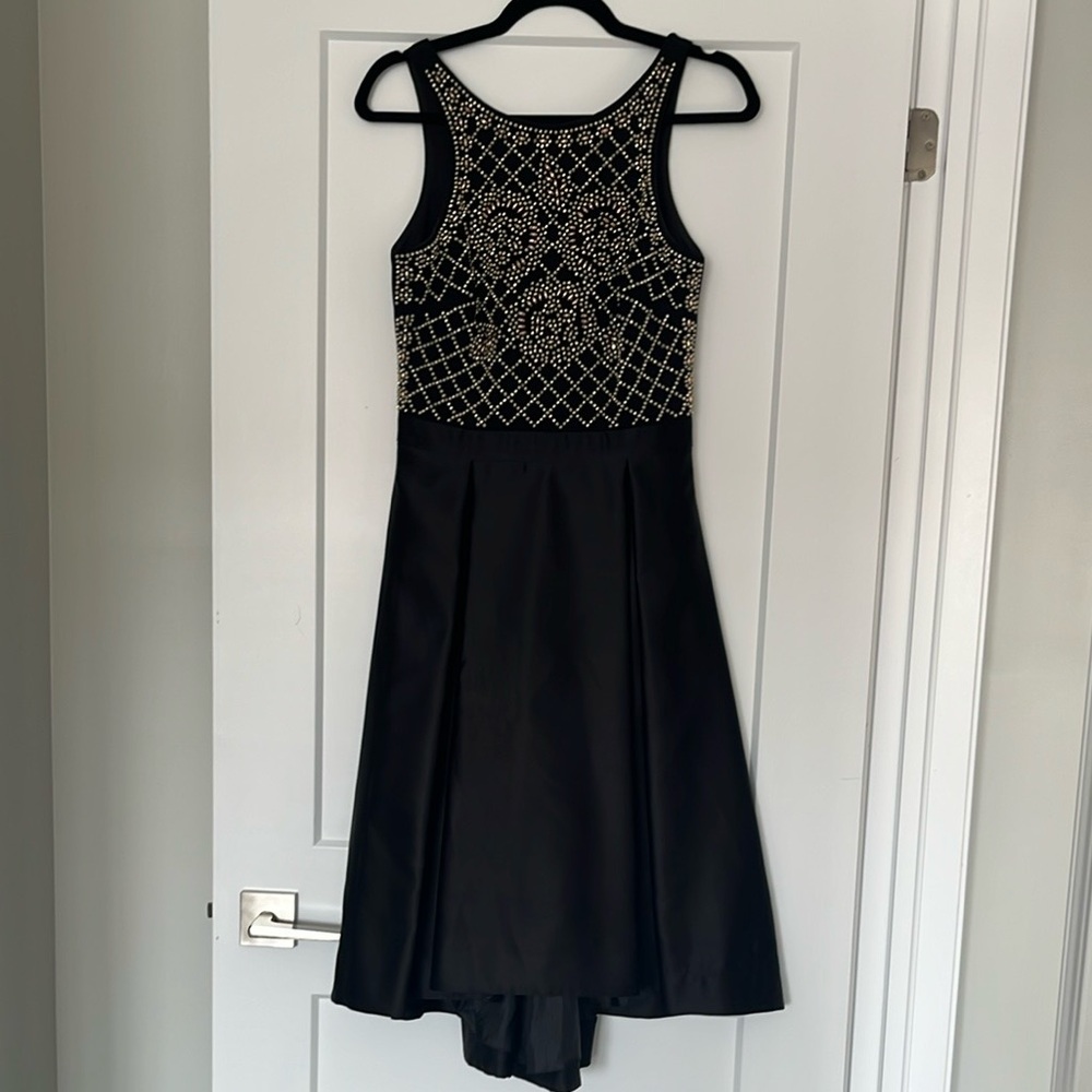 XSCAPE Women’s Midi Dress